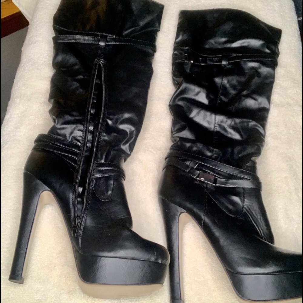 Classic black boots